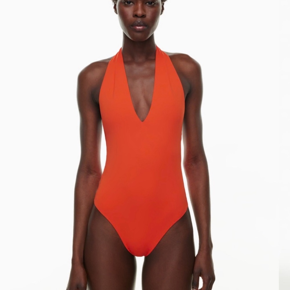 Contour Bodysuit Aritzia Sterling Halter Babaton